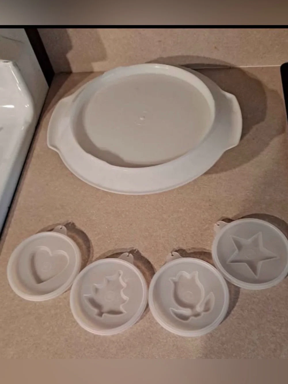 EUC Vintage 6 Piece Tupperware Jello Mold